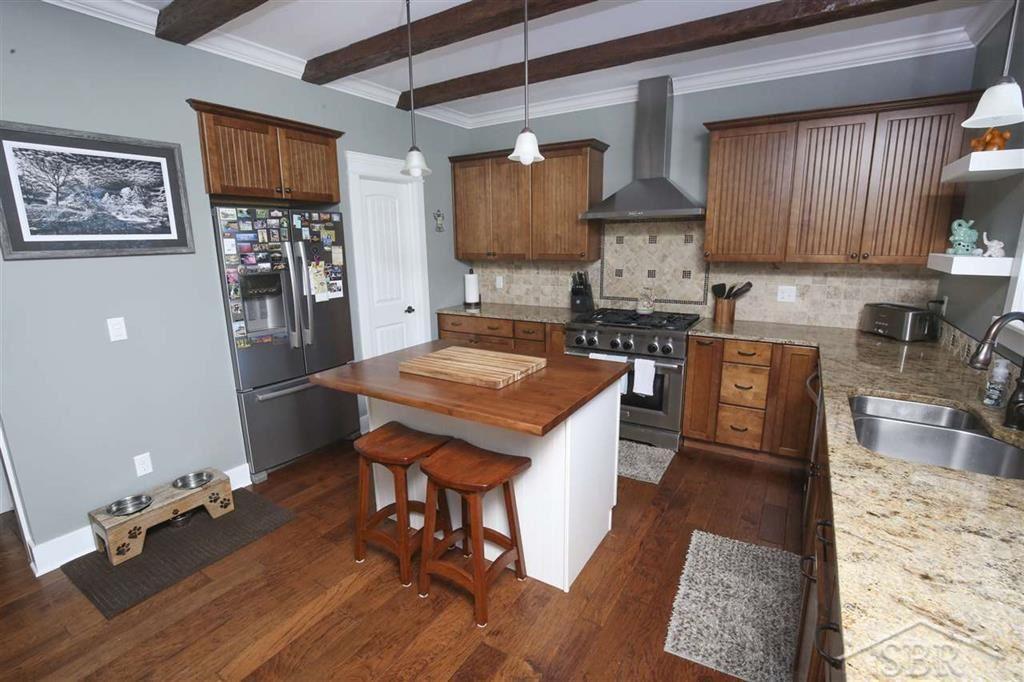 3875 East Letts Road Midland, MI 48642 - Photo 8 of 41 50033493-7.JPG