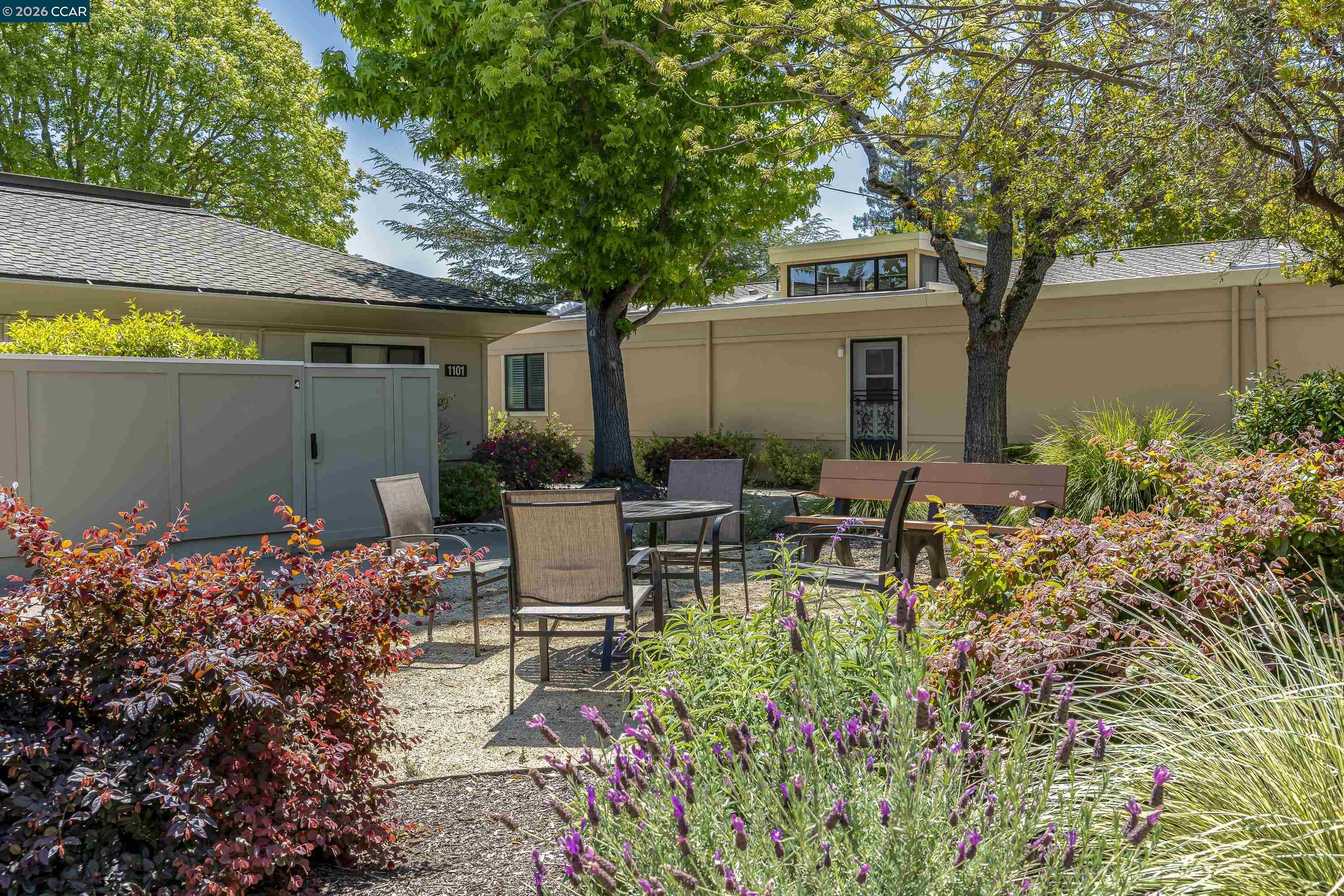 1109 Golden Rain Road, Unit 4 Walnut Creek, CA 94595 - Photo 43 of 59