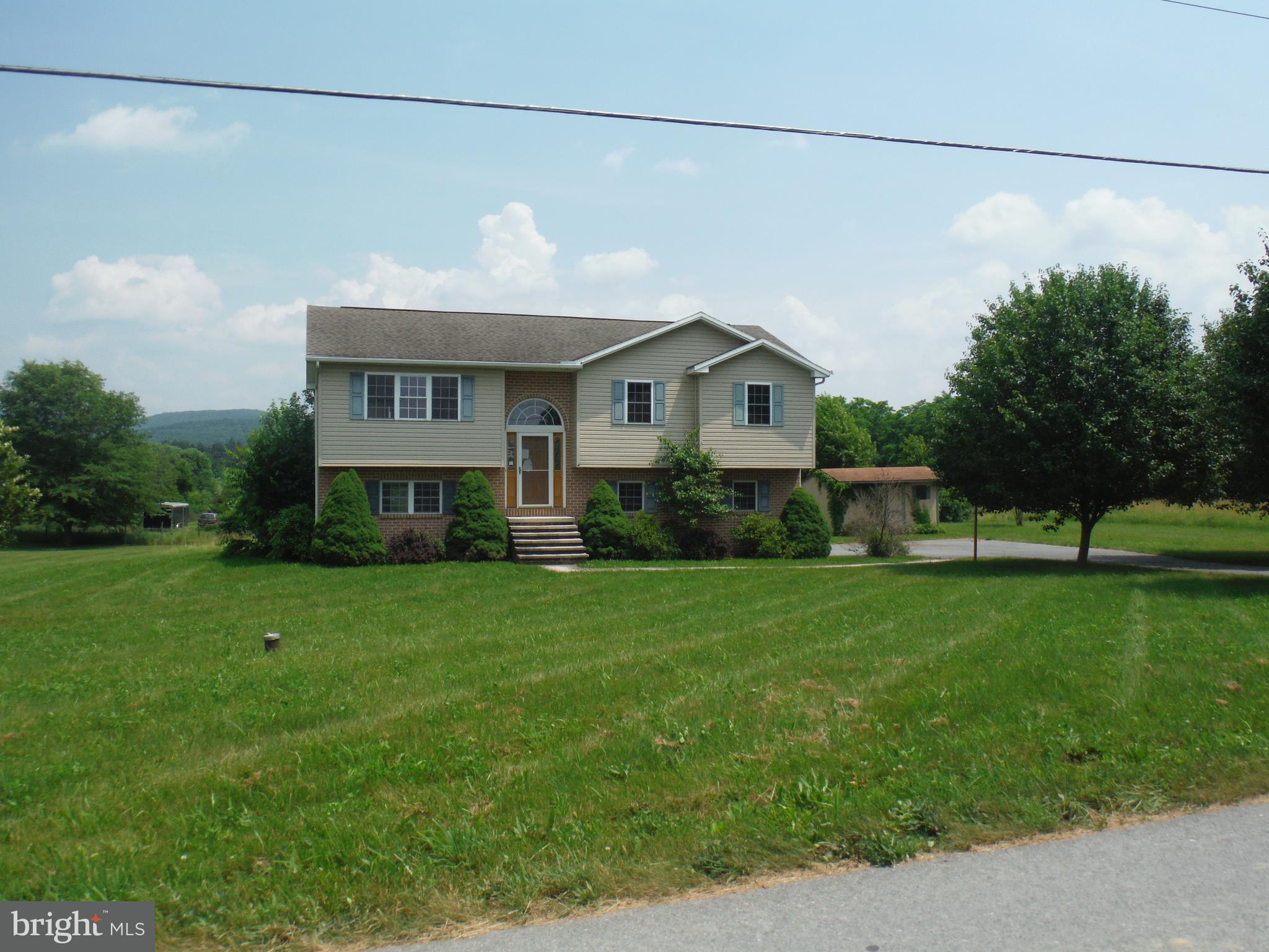 193 Chestnut Grove Road Shippensburg, PA 17257 - Photo 2 of 24 Gallery Image 2
