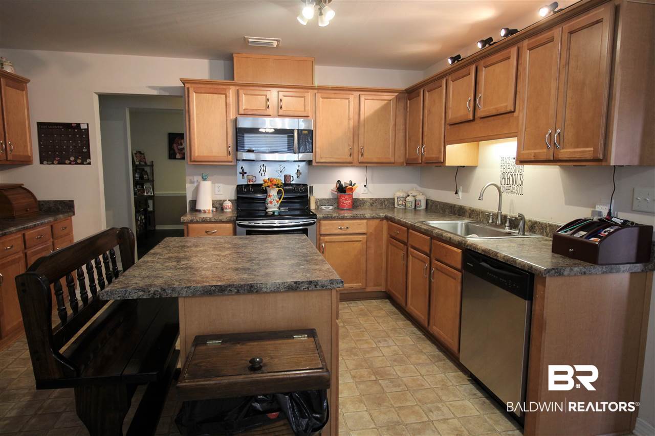 9583 Yellowbrook Lane Mobile, AL 36695 - Photo 12 of 25