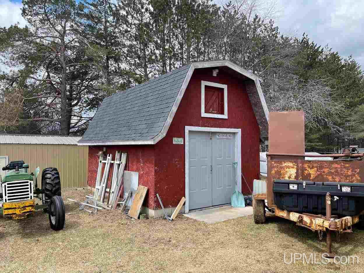 6383 East 5th Road Bark River, MI 49807 - Photo 20 of 22