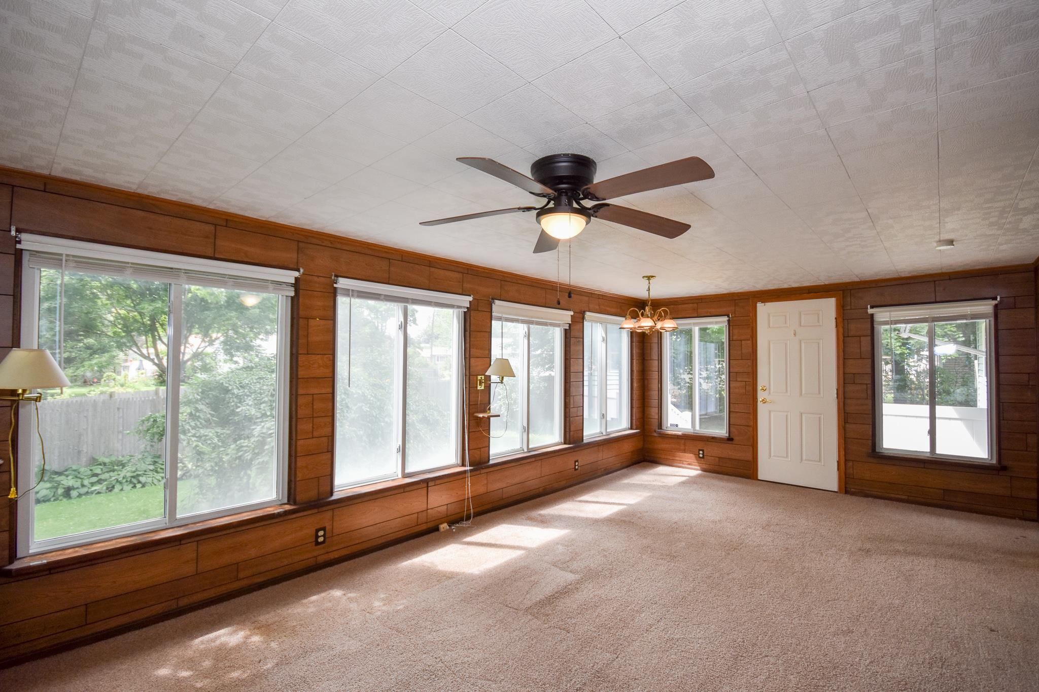 175 Ocean Road Portsmouth, NH 03801 - Photo 9 of 22 Gallery Image 9