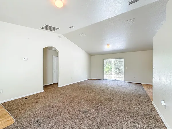 $209,999 | 50 Malauka Pass, Ocklawaha, FL 32179