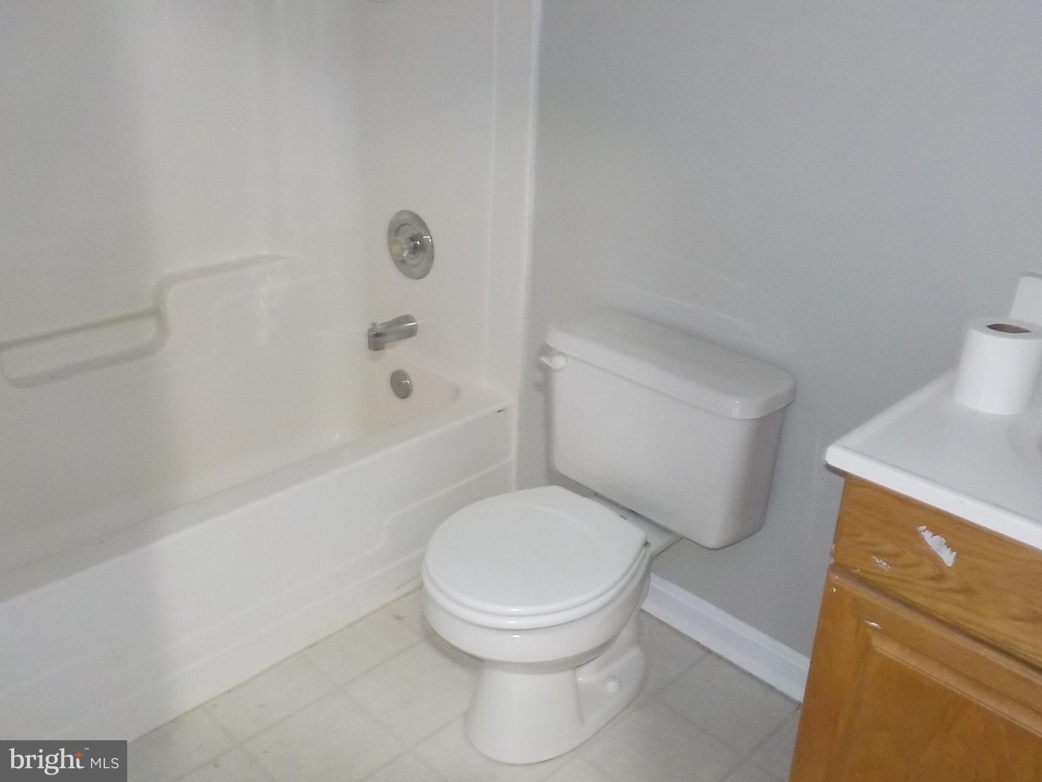 407 Battlefield Road Locust Grove, VA 22508 - Photo 12 of 12 Bath
