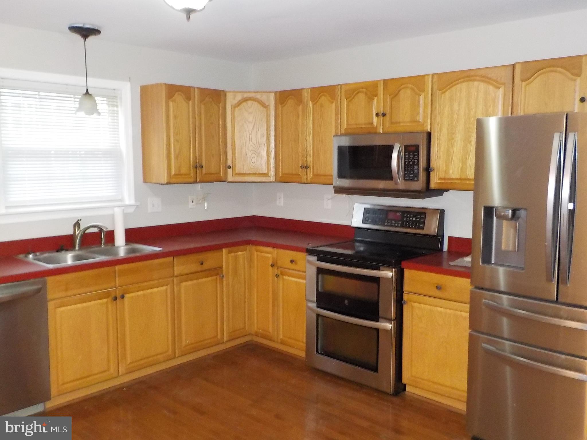 407 Battlefield Road Locust Grove, VA 22508 - Photo 5 of 12 Kitchen