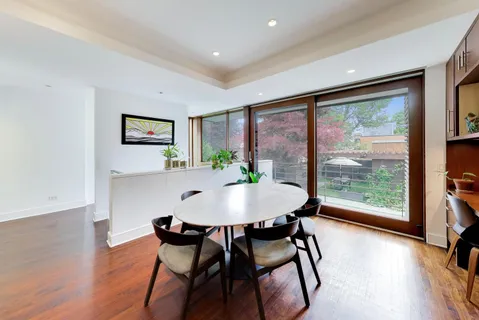 $12,500 | 2010 West Bradley Place, Chicago, IL 60618