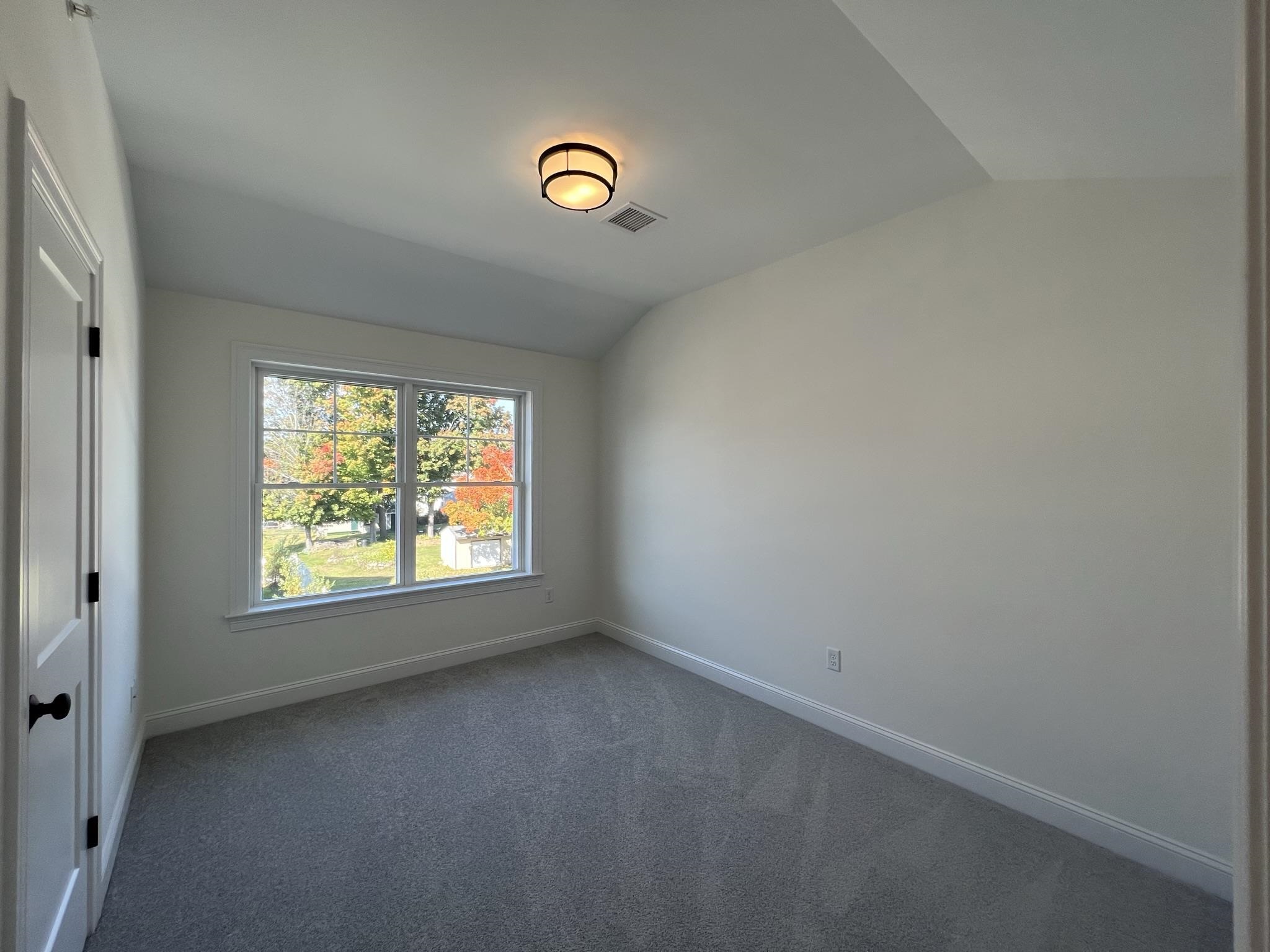 55 Ocean Road, Unit 10 Portsmouth, NH 03801 - Photo 24 of 37 Gallery Image 24