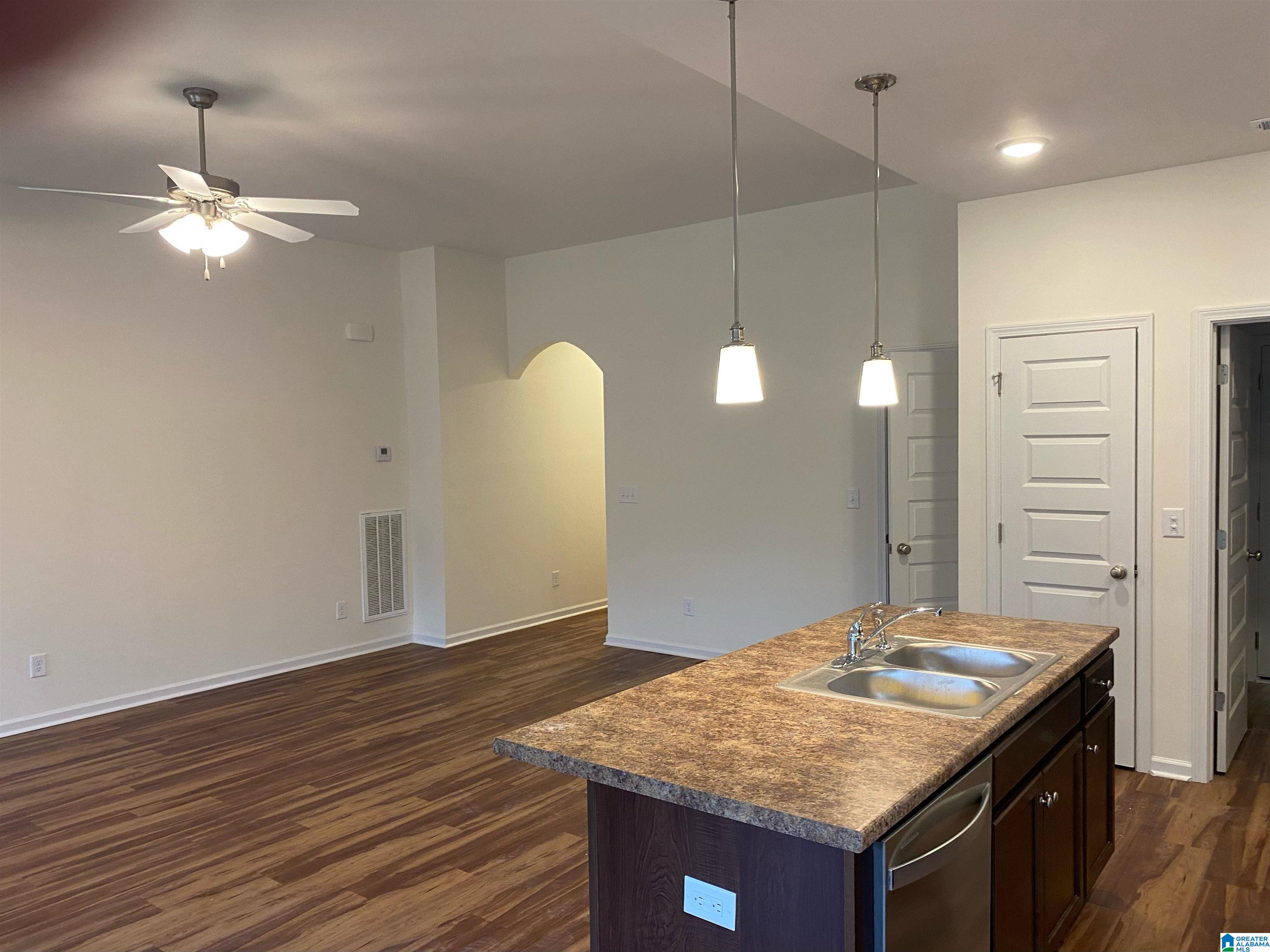 745 Valley Road Oneonta, AL 35121 - Photo 3 of 13
