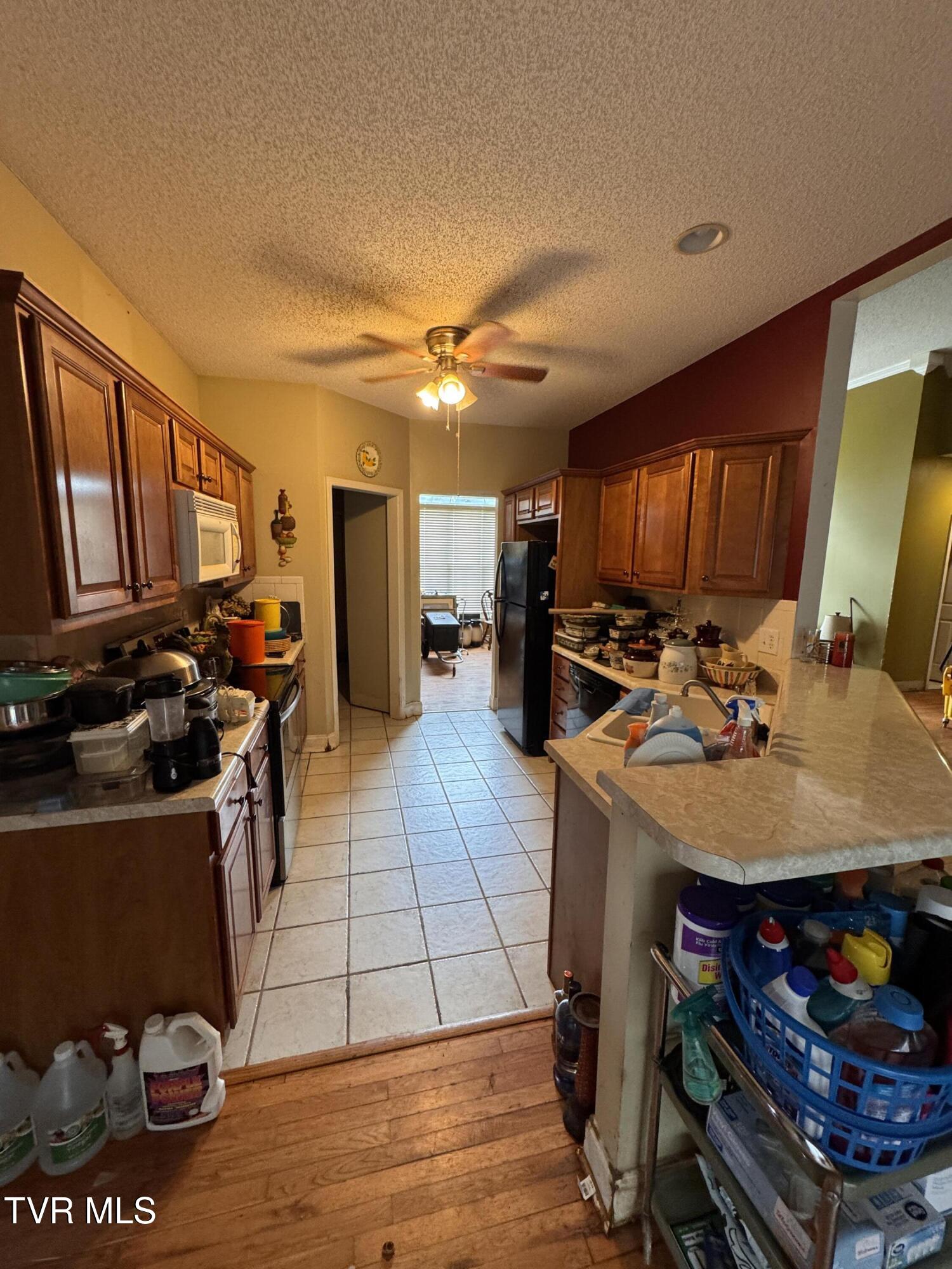 591 Free Hill Road Gray, TN 37615 - Photo 11 of 33 IMG_3871