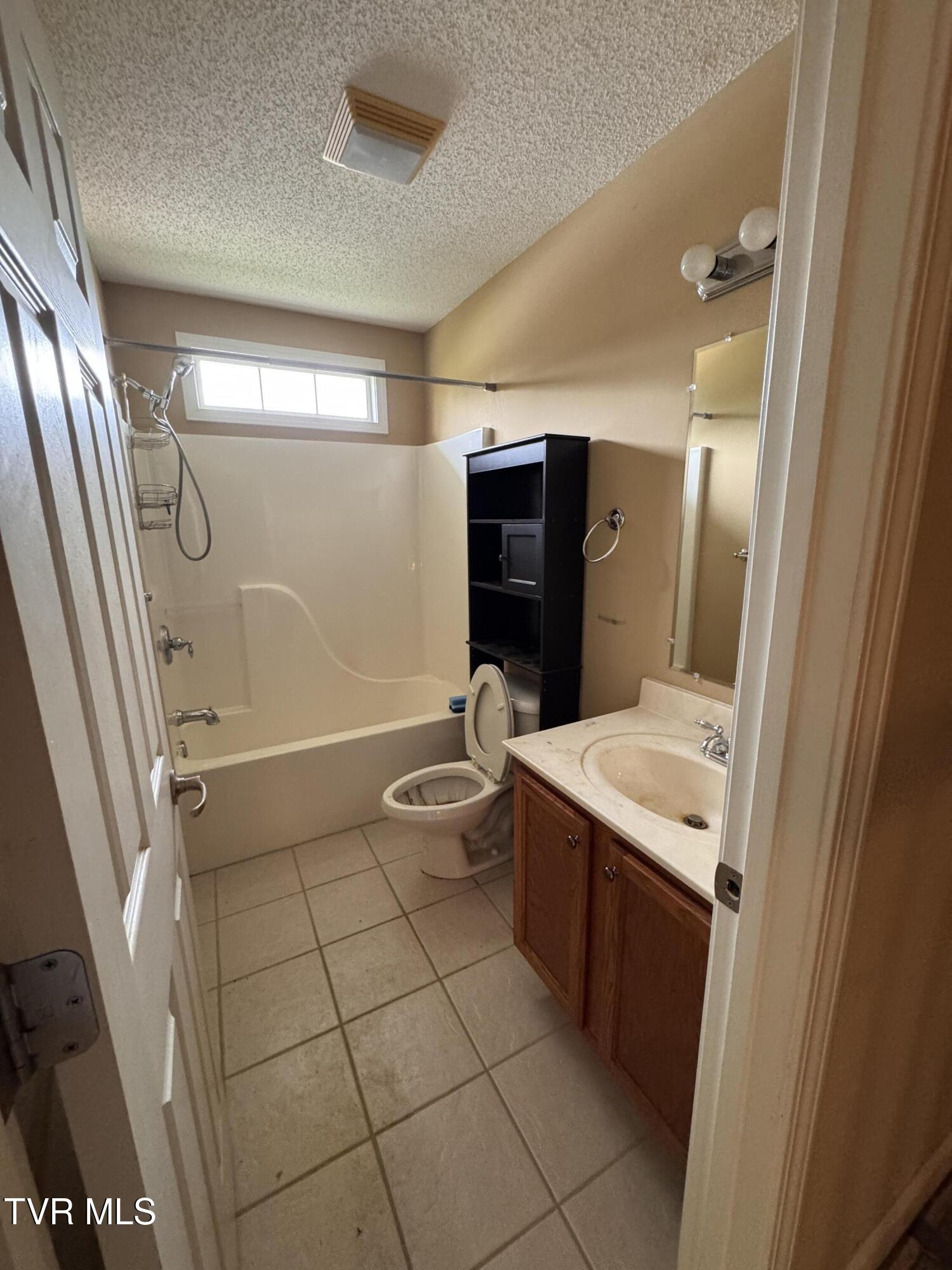 591 Free Hill Road Gray, TN 37615 - Photo 24 of 33 IMG_3884