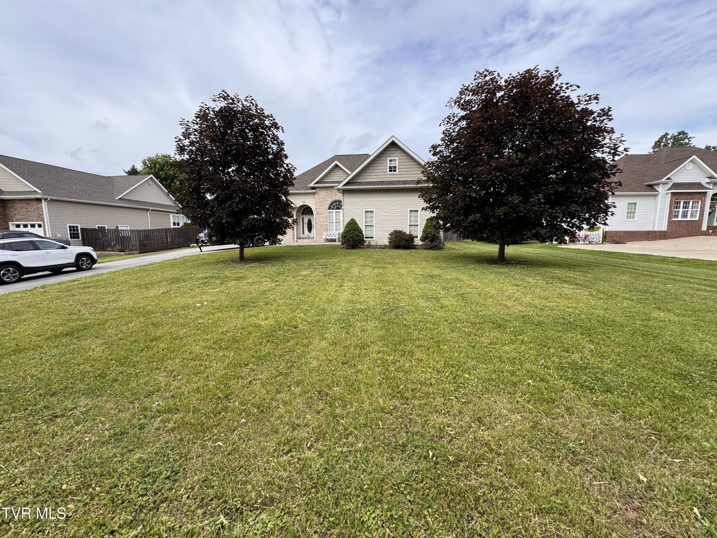 591 Free Hill Road Gray, TN 37615 - Photo 3 of 33 IMG_3862