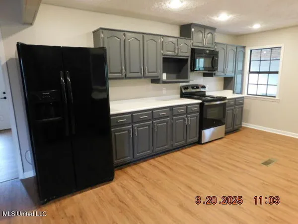 $269,900 | 165 Christian College Road, Senatobia, MS 38668