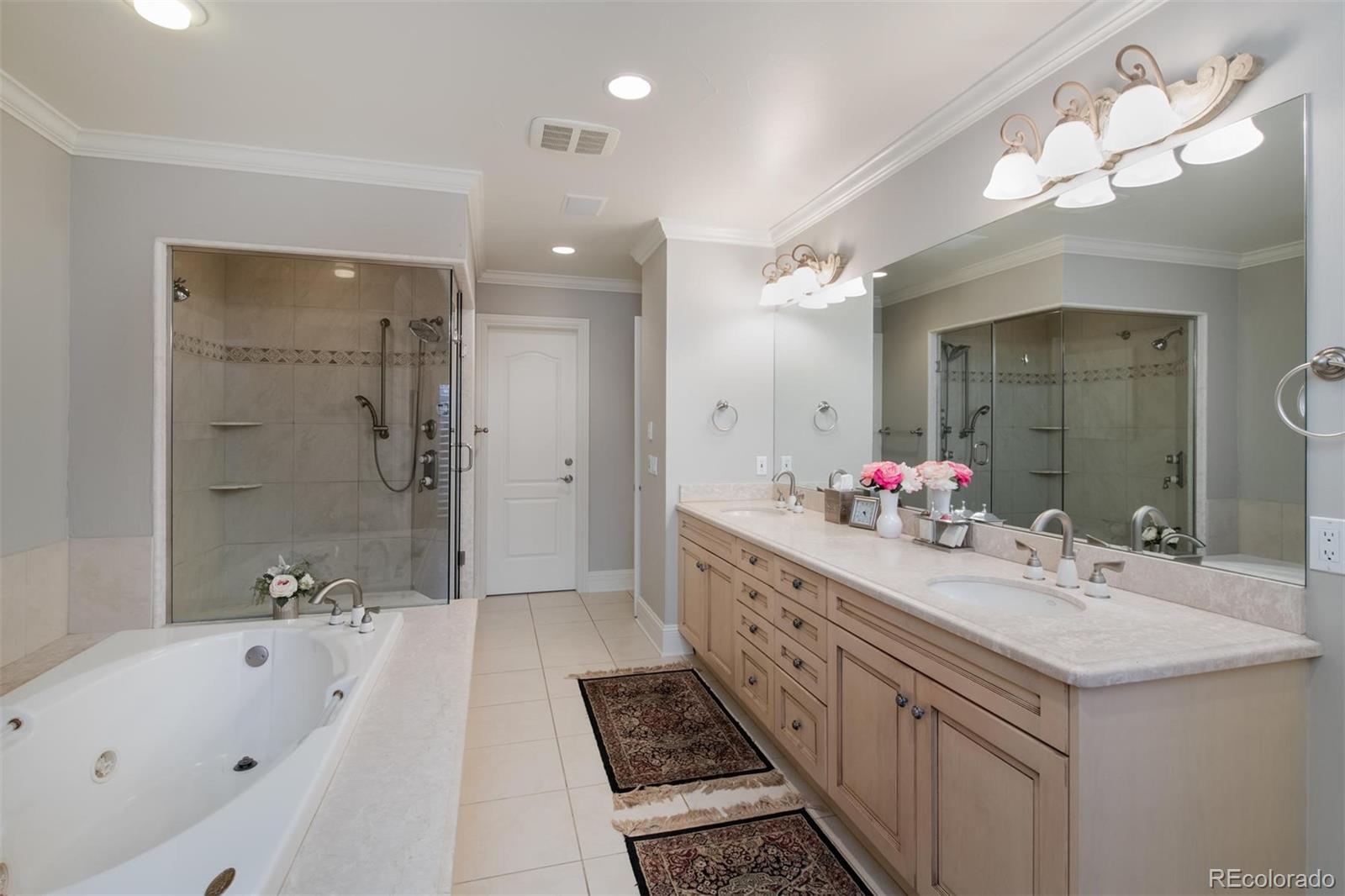 418 Steele Street Denver, CO 80206 - Photo 18 of 34