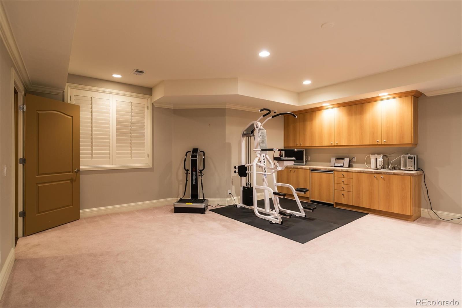 418 Steele Street Denver, CO 80206 - Photo 26 of 34