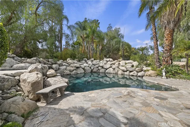 $2,399,900 | 870 Encanto Street, Corona, CA 92881