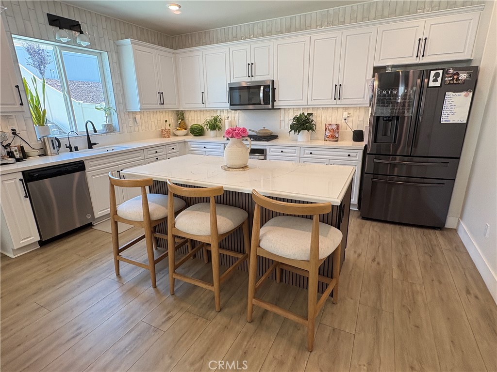 7664 Sweet Rnch Circle Riverside, CA 92507 - Photo 5 of 29 Kitchen island view