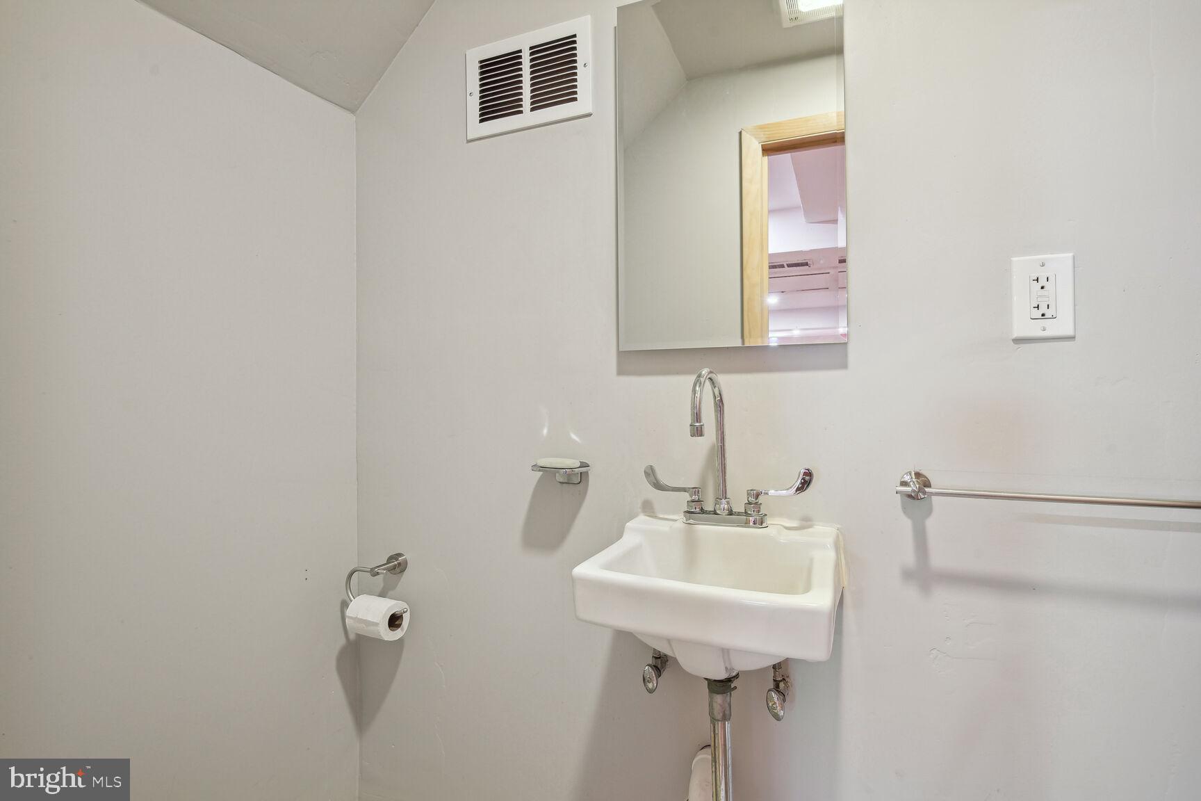 7408 Blair Road Northwest Washington, DC 20012 - Photo 28 of 56 Gallery Image 28