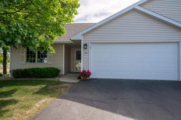$299,900 | 485 West Packer Avenue, Oshkosh, WI 54901