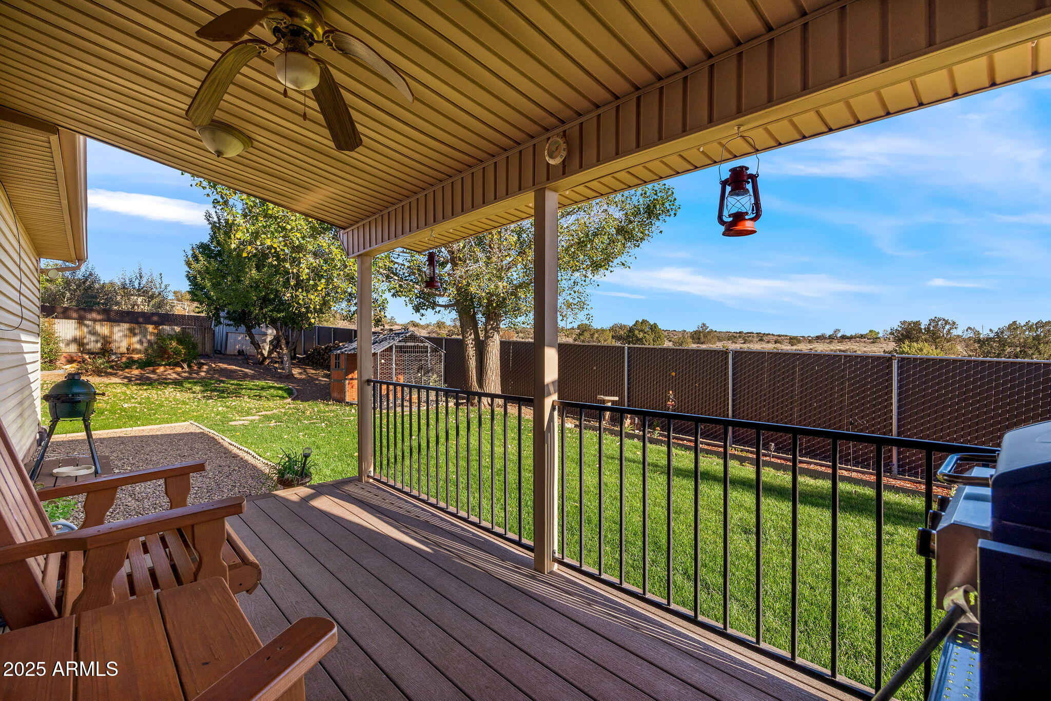 1689 Eager Avenue Snowflake, AZ 85937 - Photo 28 of 45 a view of a backyard with sitting area