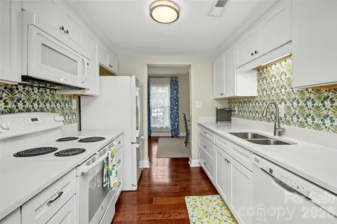 $300,000 | 8333 Knights Bridge Road, Charlotte, NC 28210