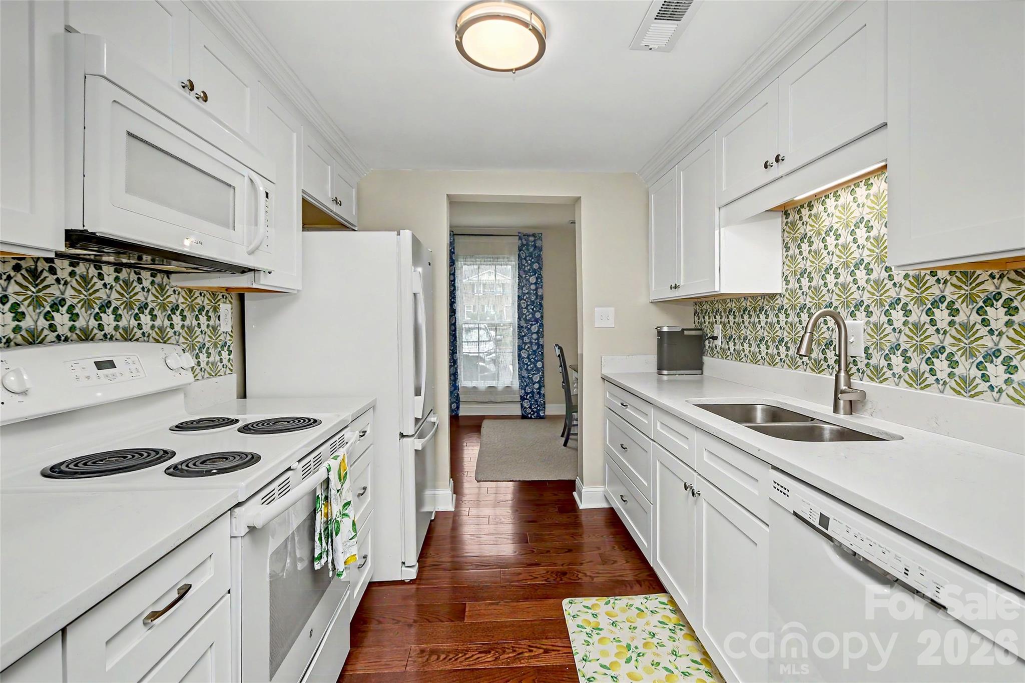 8333 Knights Bridge Road Charlotte, NC 28210 - Photo 8 of 44