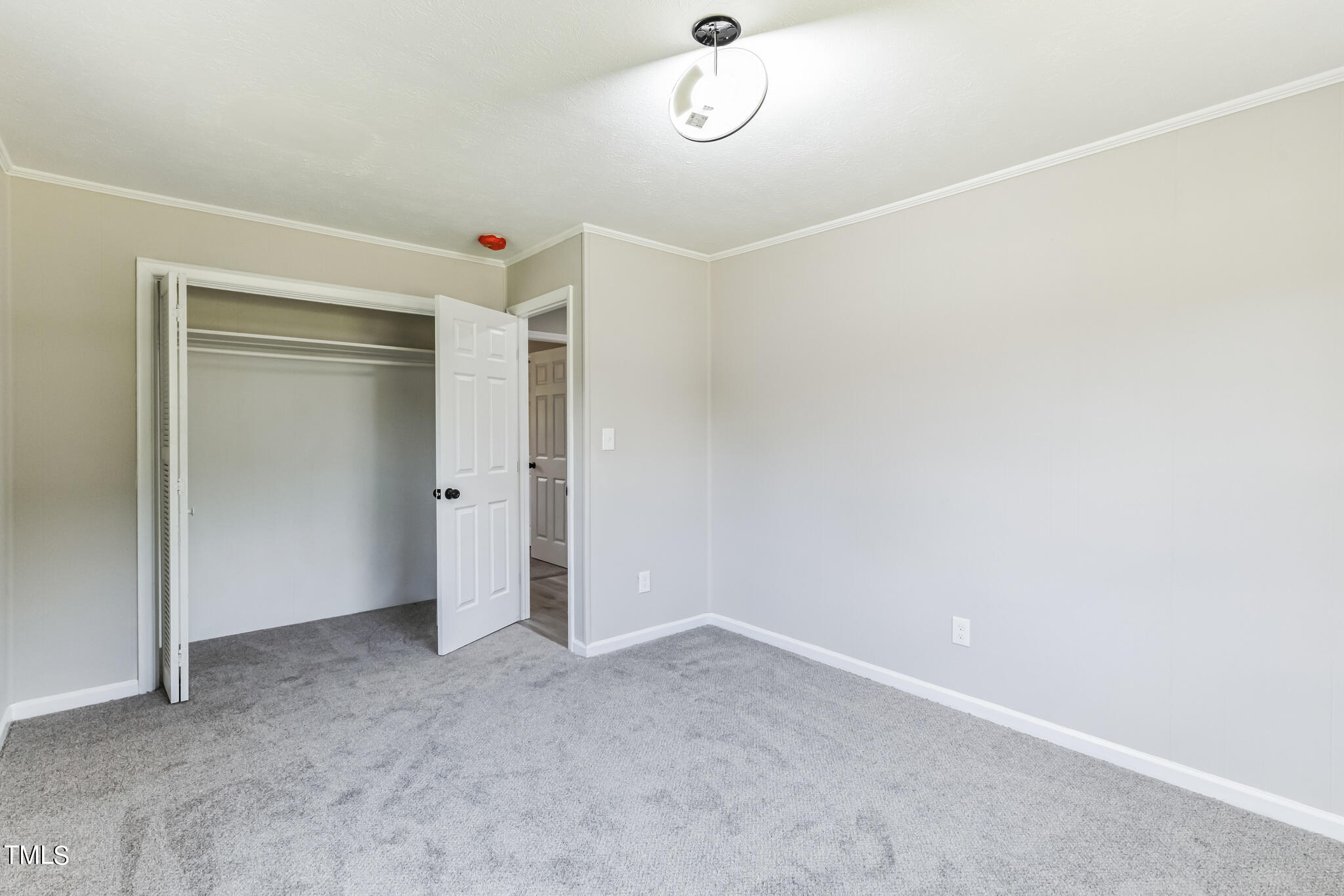 2395 Highway 210 Garland, NC 28441 - Photo 23 of 30 an empty room with a empty space