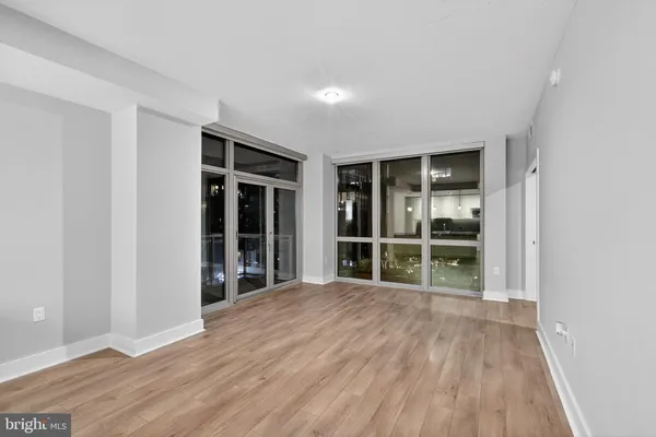 $4,000 | 88 V Street Southwest, Unit 509, Washington, DC 20024