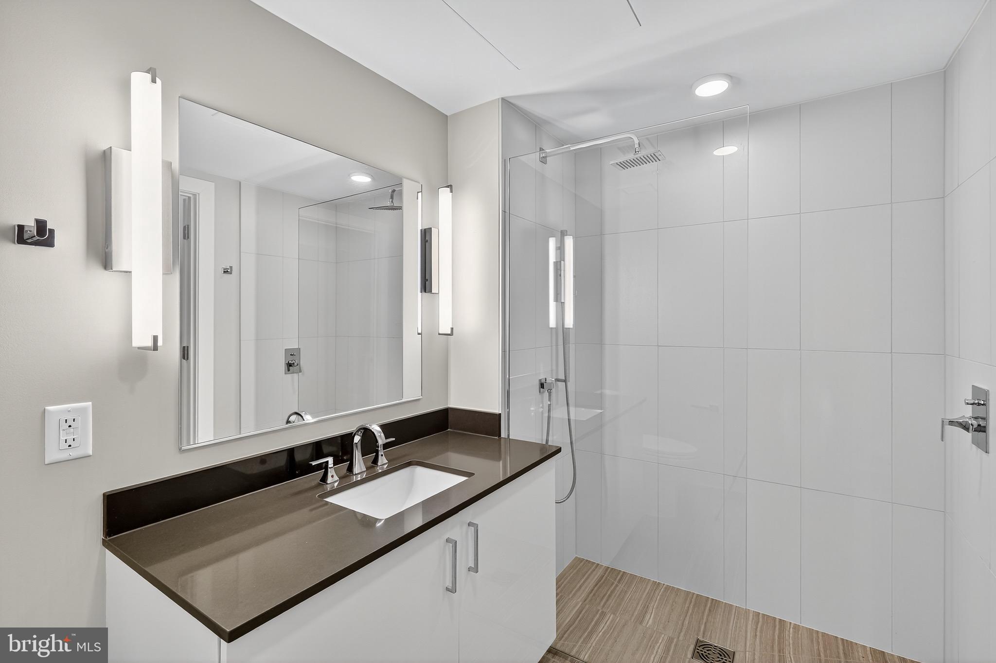 88 V Street Southwest, Unit 509 Washington, DC 20024 - Photo 20 of 36