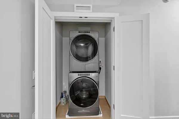 $4,000 | 88 V Street Southwest, Unit 509, Washington, DC 20024