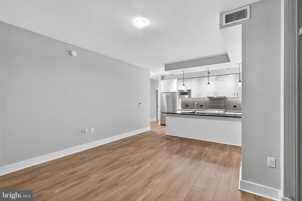 $4,000 | 88 V Street Southwest, Unit 509, Washington, DC 20024
