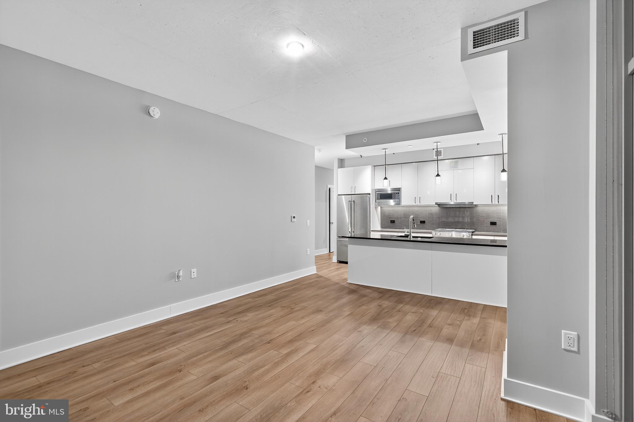 88 V Street Southwest, Unit 509 Washington, DC 20024 - Photo 10 of 36