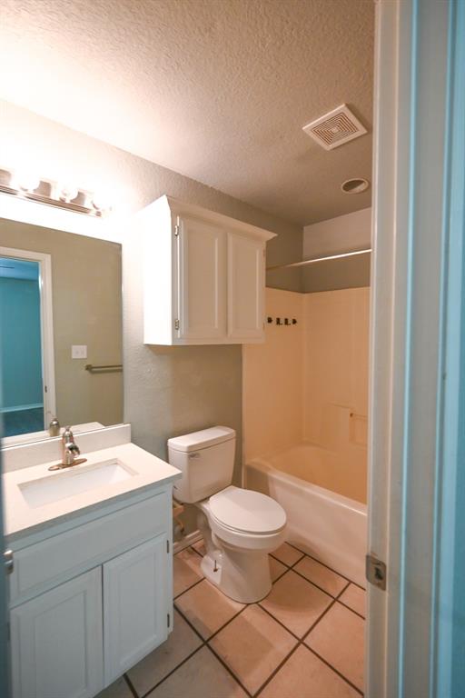 502 North Sewell Drive, Unit B Decatur, TX 76234 - Photo 7 of 10