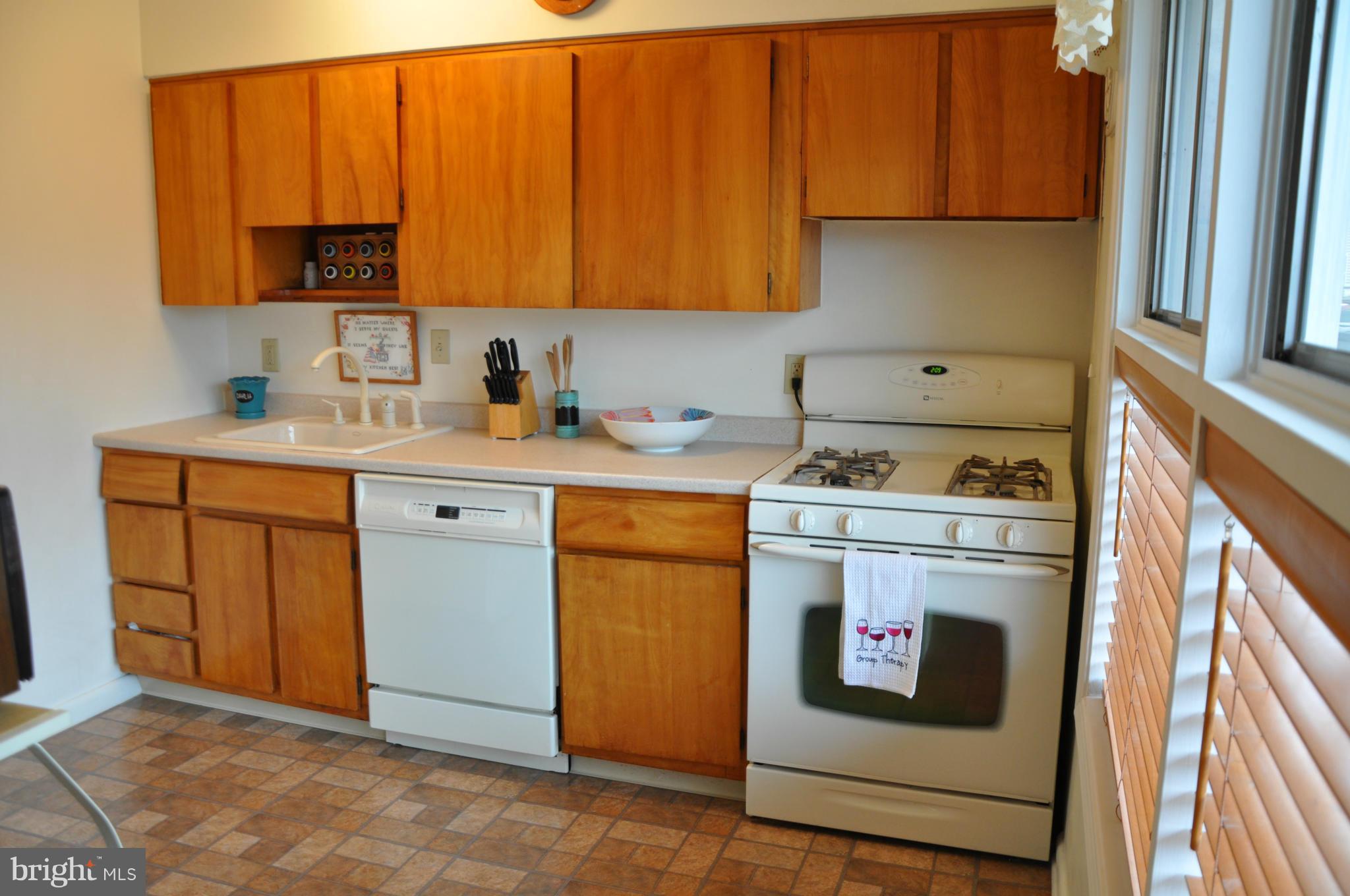 20 Wendslow Road Lutherville-Timonium, MD 21093 - Photo 14 of 29 Kitchen