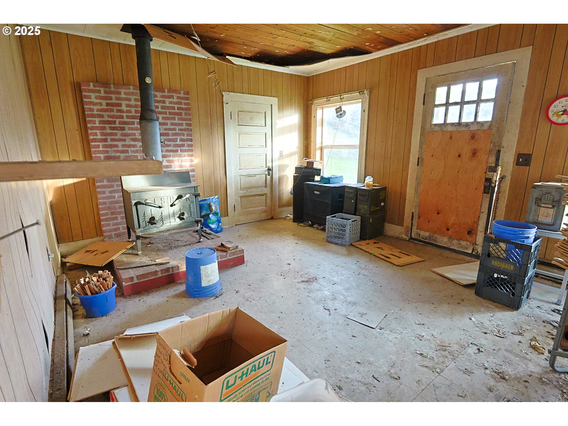 96312 Shutters Creek Road North Bend, OR 97459 - Photo 11 of 26