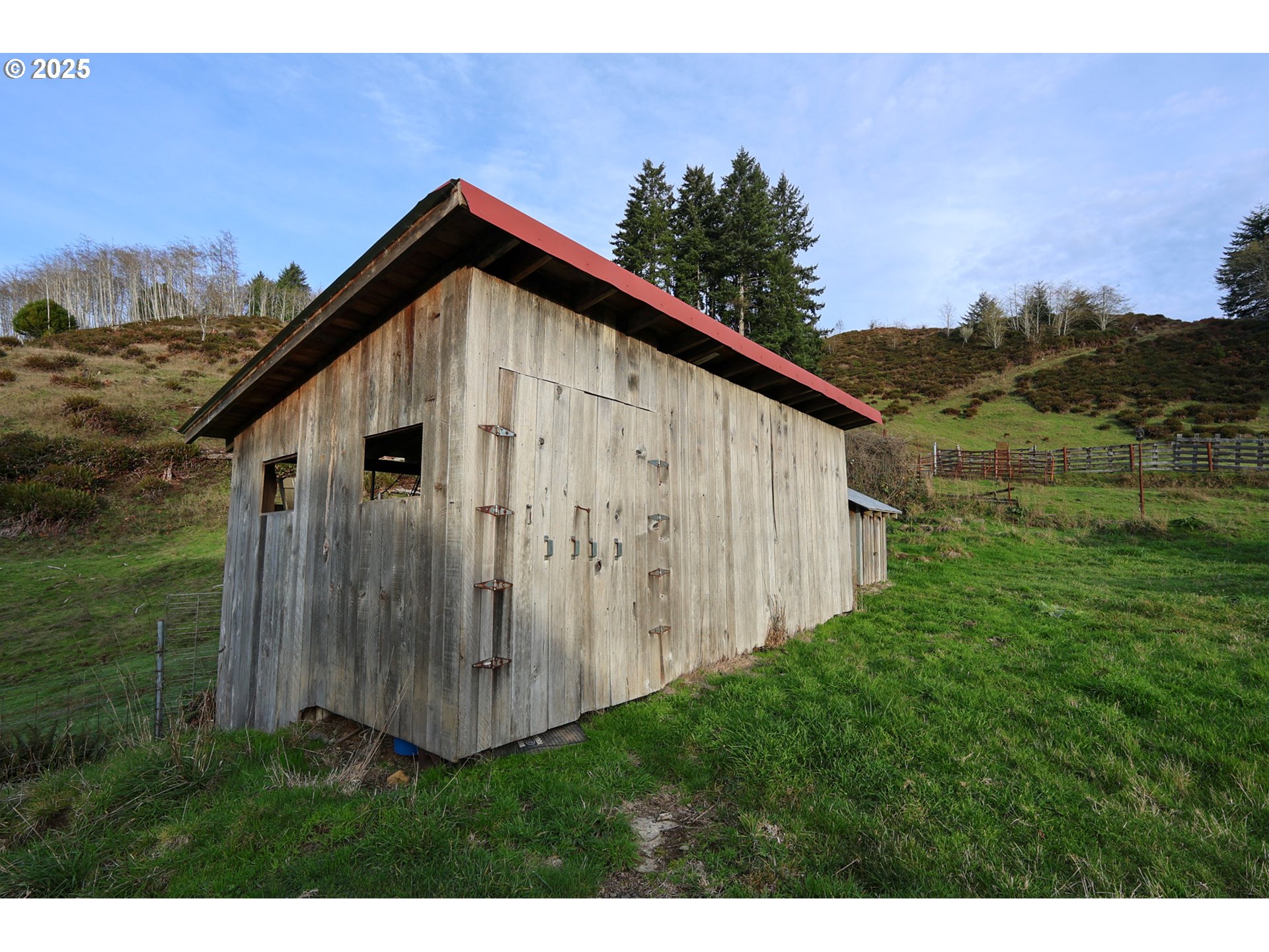 96312 Shutters Creek Road North Bend, OR 97459 - Photo 15 of 26