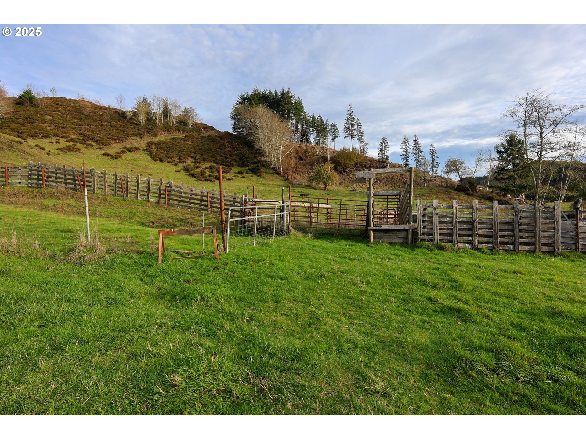 96312 Shutters Creek Road North Bend, OR 97459 - Photo 22 of 26