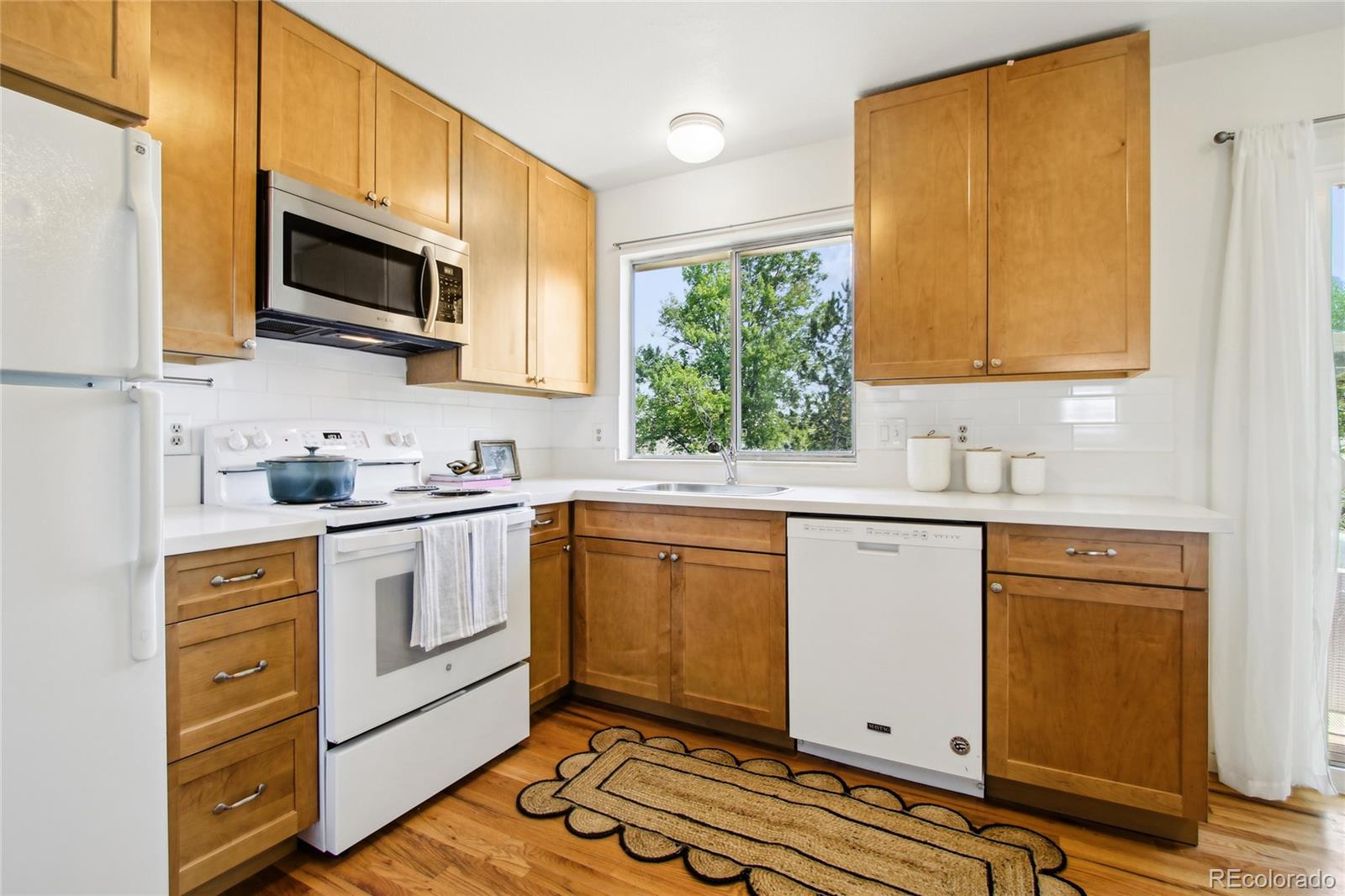 235 Summit Circle Lafayette, CO 80026 - Photo 10 of 29