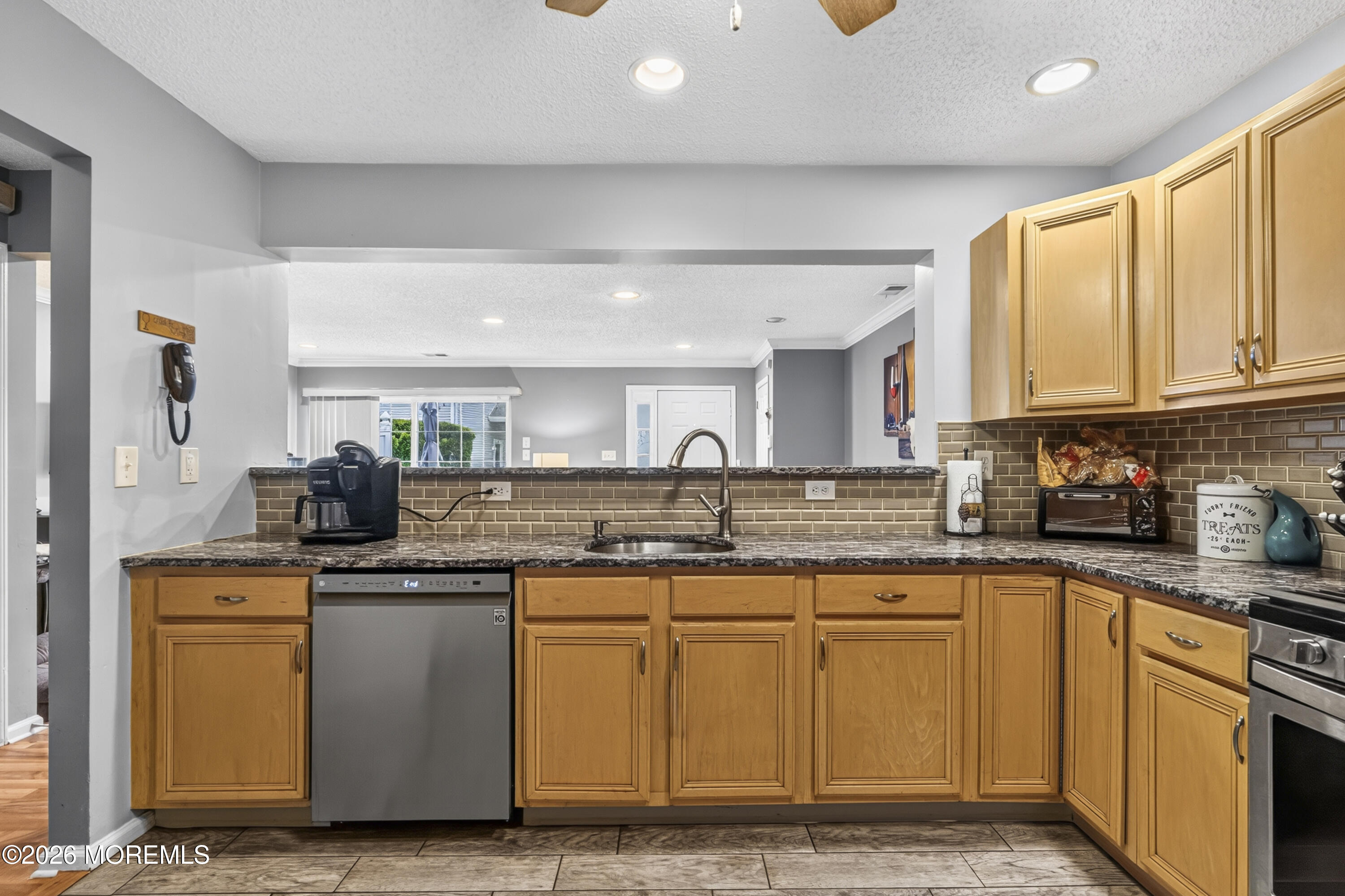 63 Winged Foot Court Howell, NJ 07731 - Photo 8 of 34 Kitchen pic 2