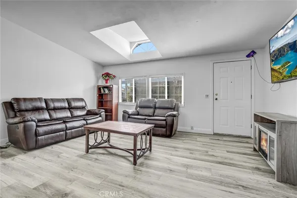 $228,800 | 10800 Dale Avenue, Unit 415, Stanton, CA 90680