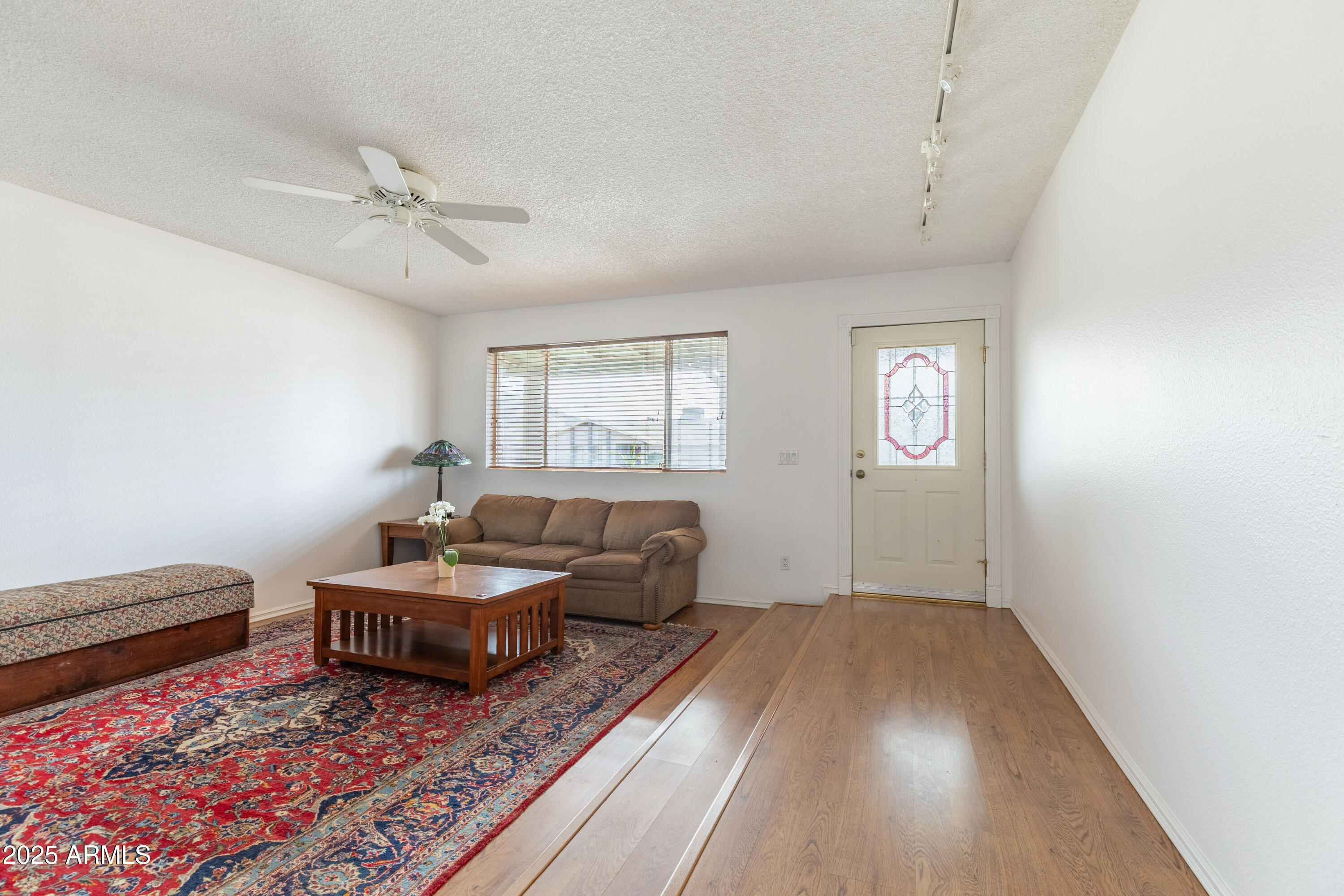 2136 West Sharon Avenue Phoenix, AZ 85029 - Photo 11 of 28 AS_Kyle Gere - 007