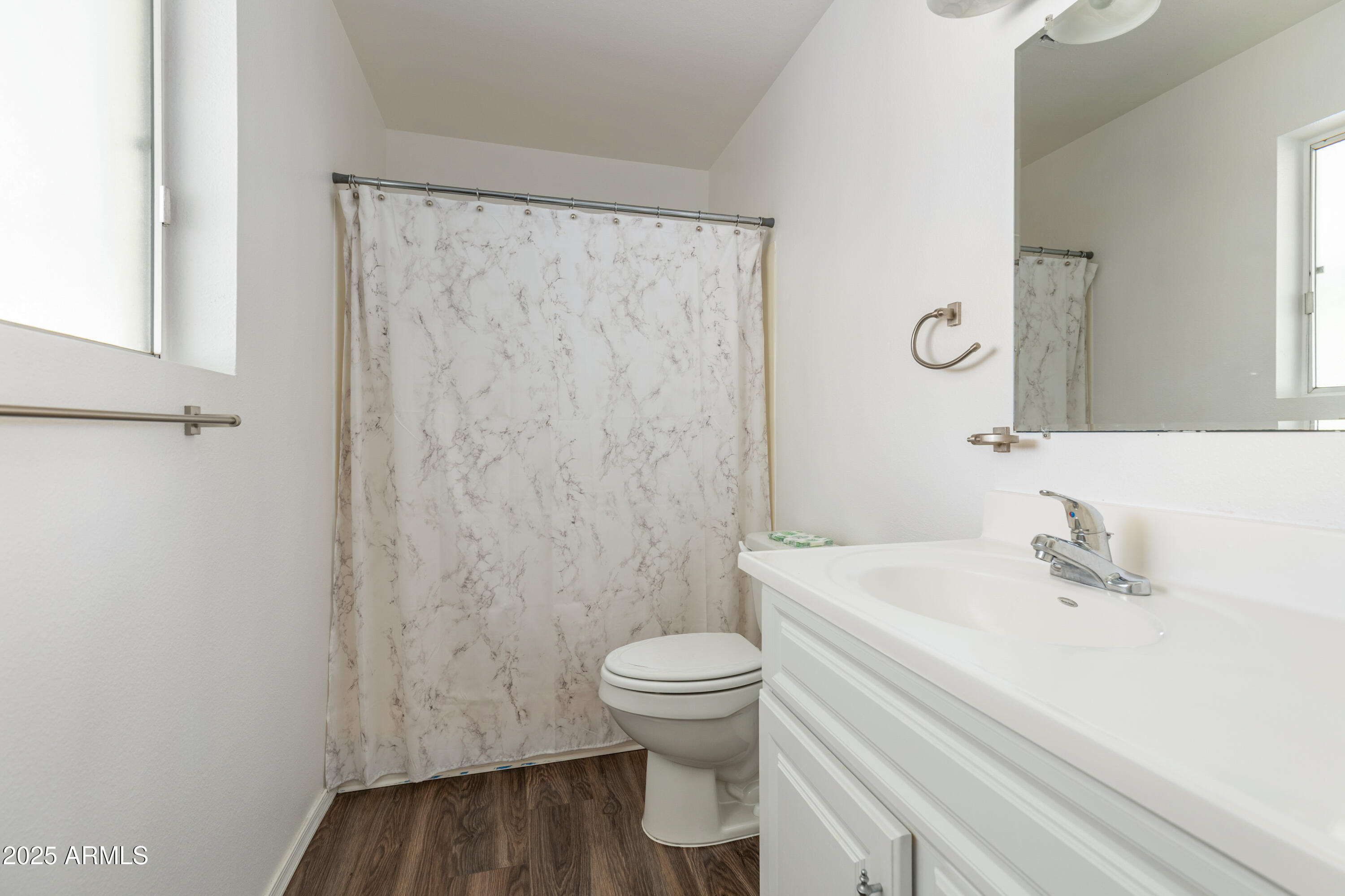 2136 West Sharon Avenue Phoenix, AZ 85029 - Photo 16 of 28 AS_Kyle Gere - 016