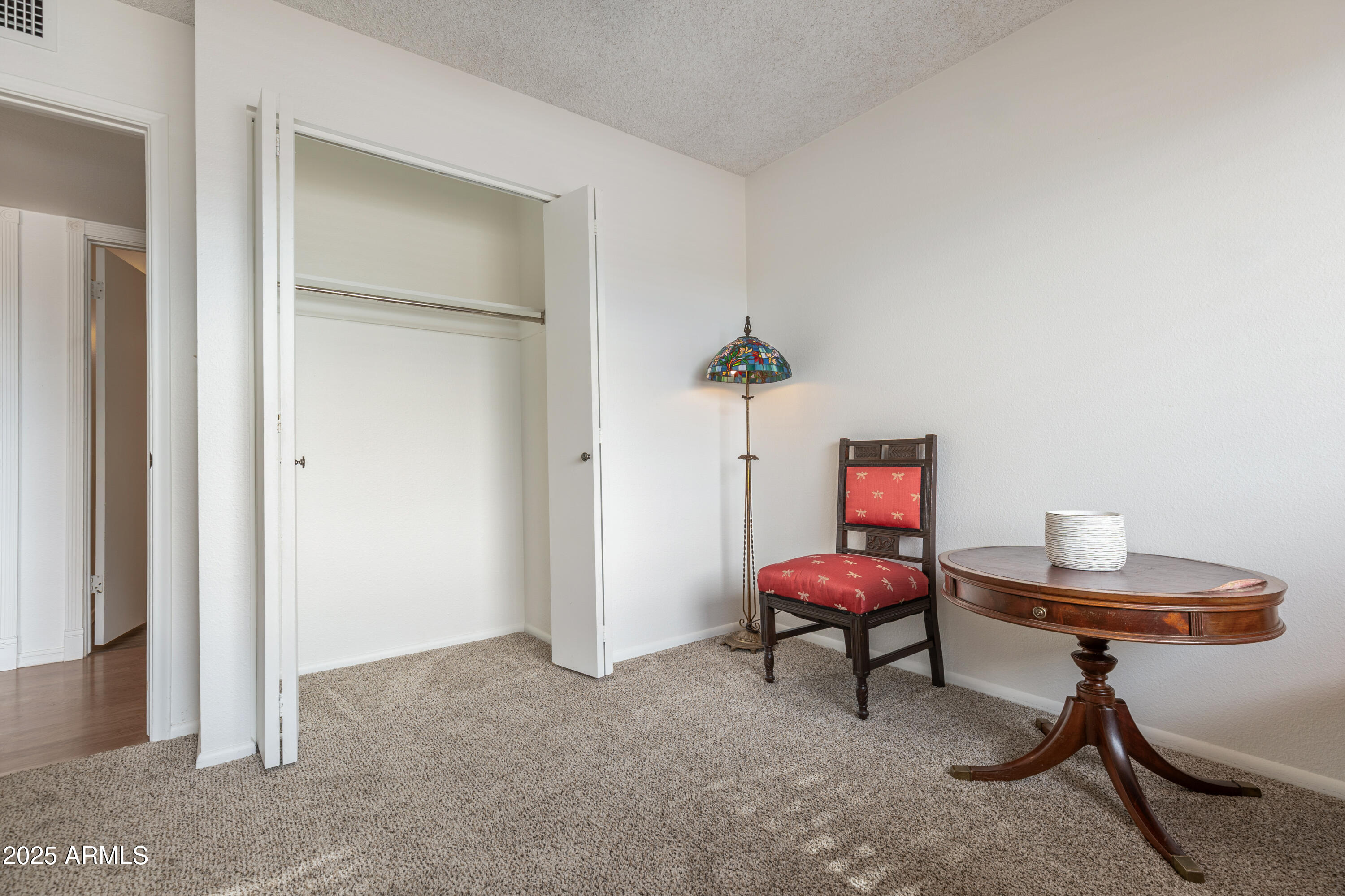 2136 West Sharon Avenue Phoenix, AZ 85029 - Photo 17 of 28 AS_Kyle Gere - 011