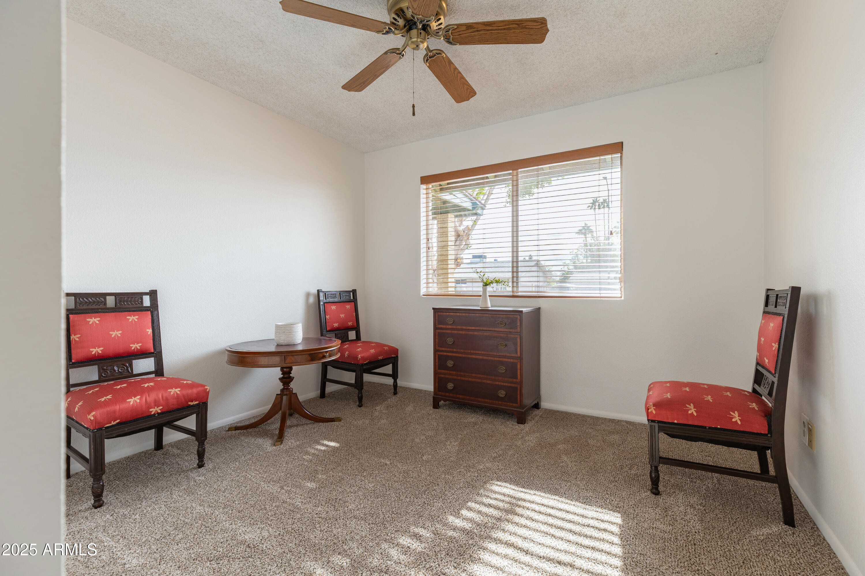 2136 West Sharon Avenue Phoenix, AZ 85029 - Photo 19 of 28 AS_Kyle Gere - 013