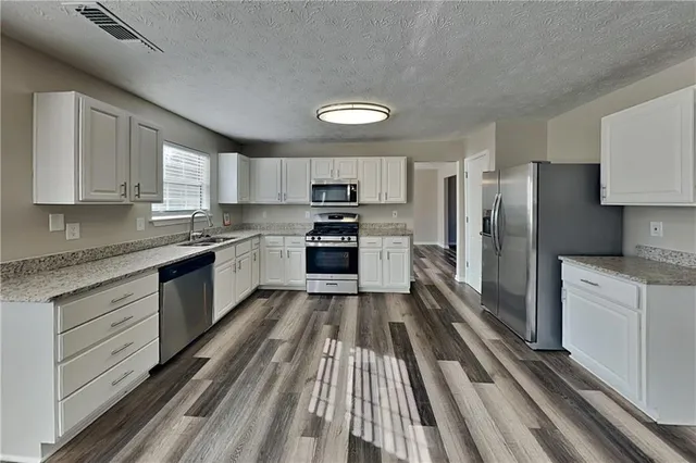 $2,395 | 3193 English Ivy Lane, Buford, GA 30519