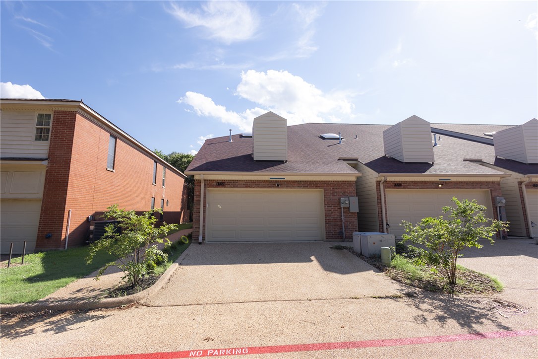 1546 Bennett Street Bryan, TX 77802 - Photo 2 of 30