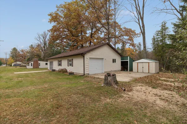 $189,900 | 5626 South Jeffs Road, Unit B, Falmouth, MI 49632