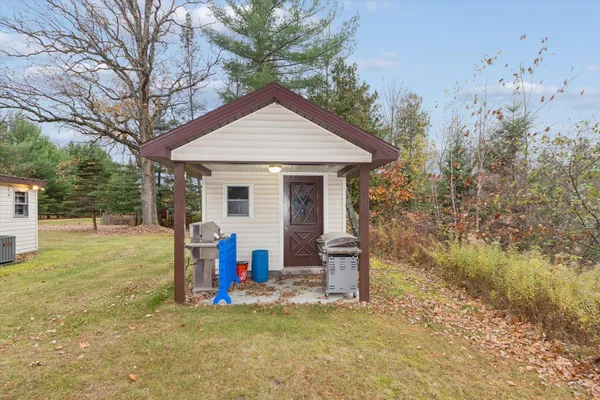 $189,900 | 5626 South Jeffs Road, Unit B, Falmouth, MI 49632