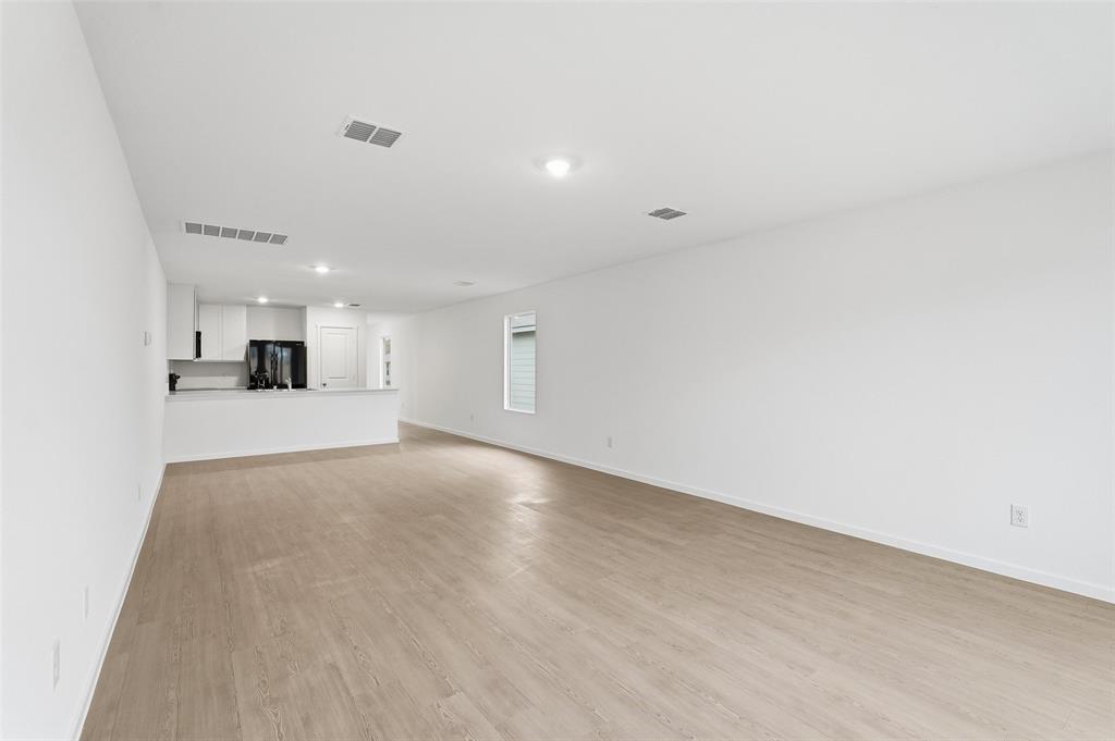 417 Bower Drive Princeton, TX 75407 - Photo 2 of 19