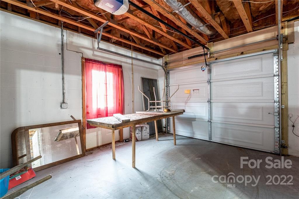 2115 Robinson Road Newton, NC 28658 - Photo 24 of 37 Gallery Image 24