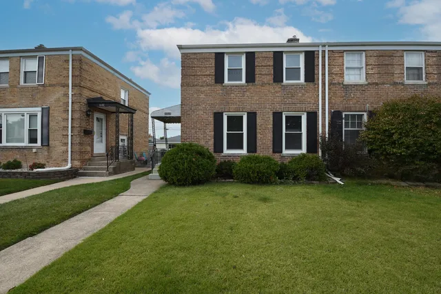$274,900 | 1634 North 22nd Avenue, Melrose Park, IL 60160